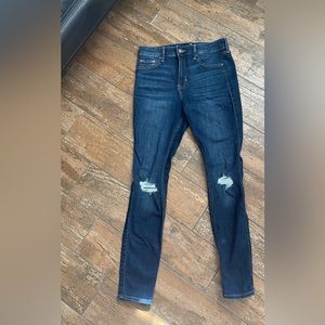 Hollister High-Rise Super Skinny Distressed Jeans